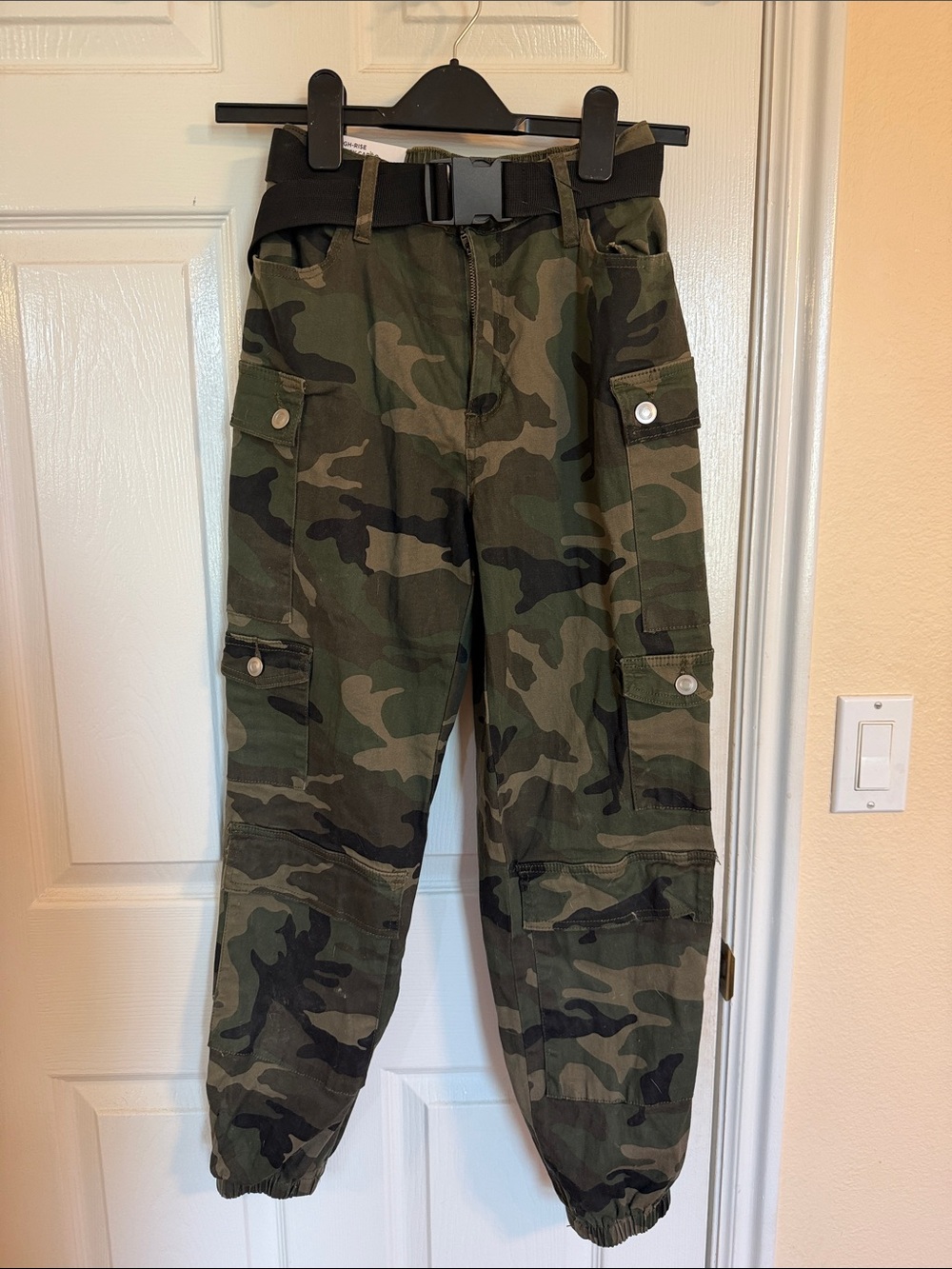Rue21 Womens Camo Cargo Pants